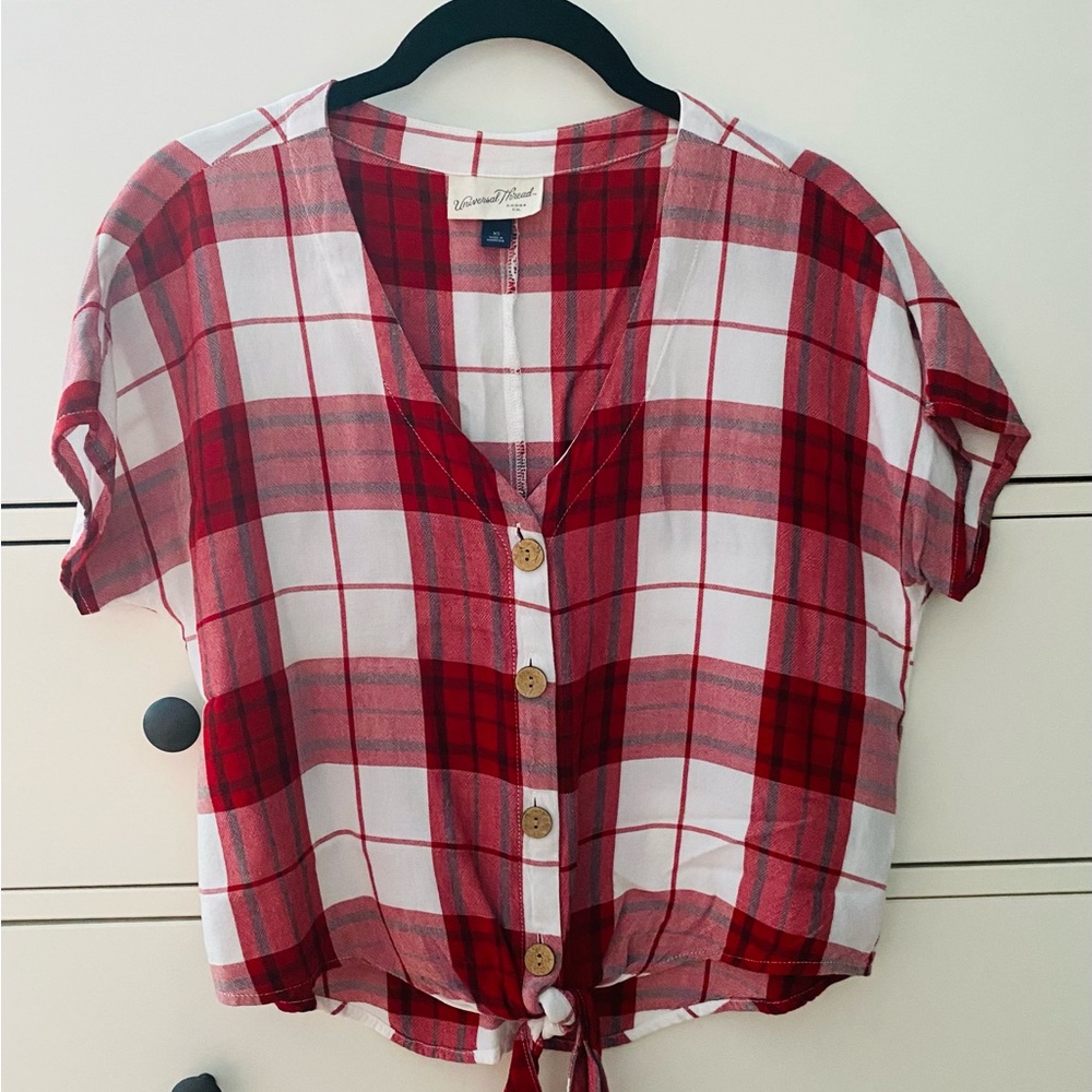 XS Universal Thread Goods Co. Red Plaid short sleeve blouse